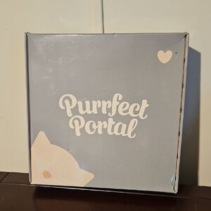 Purrfect Portal Box - Light Gray with Pale Pink Accents
